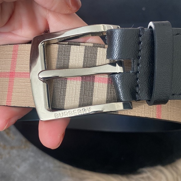Burberry Vintage Check Leather Belt - Picture 2 of 7
